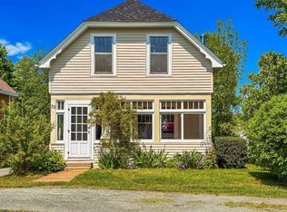 33 Saint Andrews St, Bridgewater, NS B4V1N9