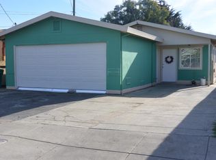 12 Elsa St, Royal Oaks, CA 95076