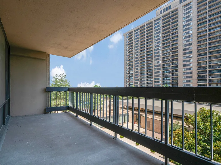 3701 S George Mason Dr #503N — Photo 33