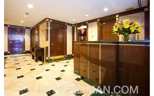 Rented by Douglas Elliman | media 32