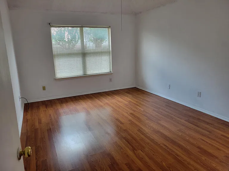 4901 Palm Ridge Dr — Photo 7