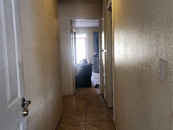 4th image of 5166 W Desert Inn Rd