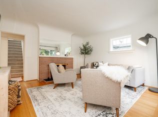 134 W 40th Ave, Vancouver, BC V5Y 2R2