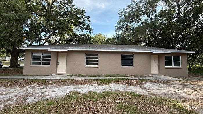1st image of 1725 Birchwood Cir