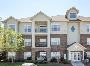 200-3A Lennox Dr, Jamestown, NC 27282