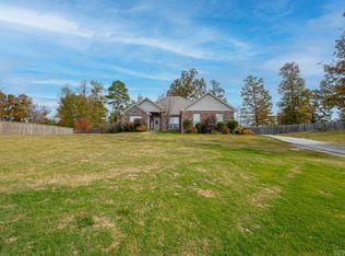 1722 Yorkshire Dr, Benton, AR 72019