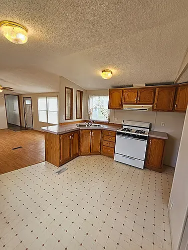 Dogwood MHP — Photo 25