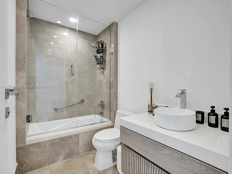 17001 Collins Ave #2308 — Photo 38