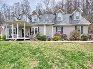 9 Cabbage Patch Rd, Sylva, NC 28779