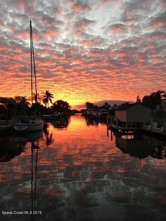 1st image of 477 Bimini Ln