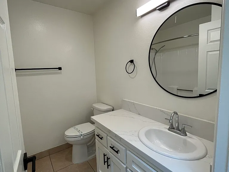 1216 E La Palma Ave — Photo 27