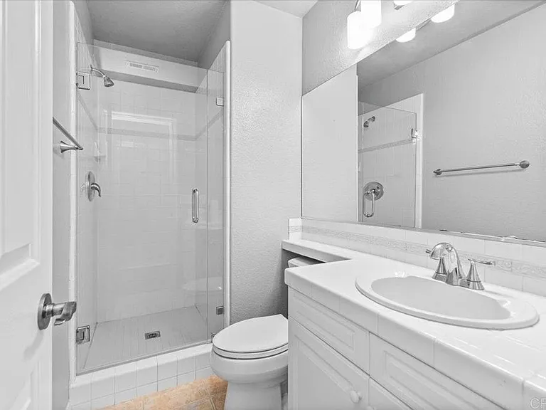 219 Pacific View Ln — Photo 21