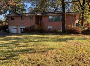 1007 Country Club Rd, Sherwood, AR 72120