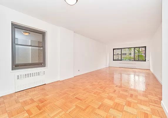 3rd image of 412 E 55th St APT 5c
