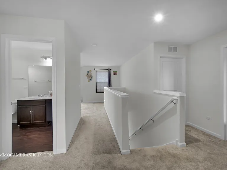 1398 Kessler Dr — Photo 21