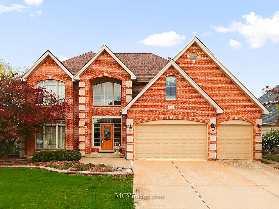 1st image of 355 Galway Ct