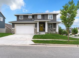 15134 S White Hart Ln, Bluffdale, UT 84065