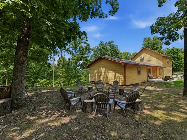 190 Ozark Automotive Rd, Eureka Springs, AR 72632
