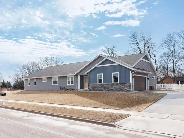 5301 N Wright Rd, Milton, WI 53563