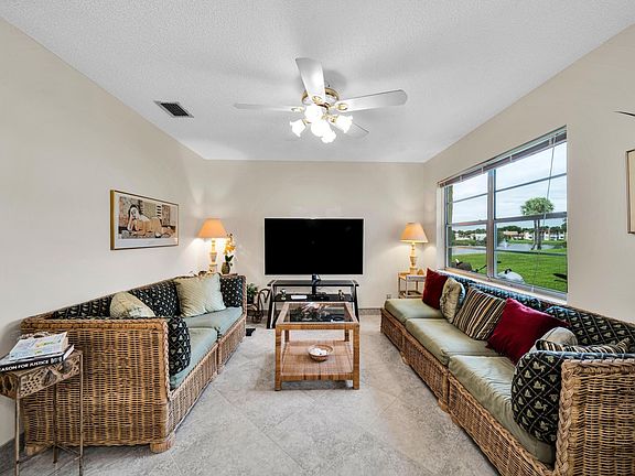 5th image of 321 Lake Frances Drive #321