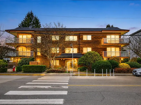 11957 223rd St #301, Maple Ridge, BC V2X 5Y4