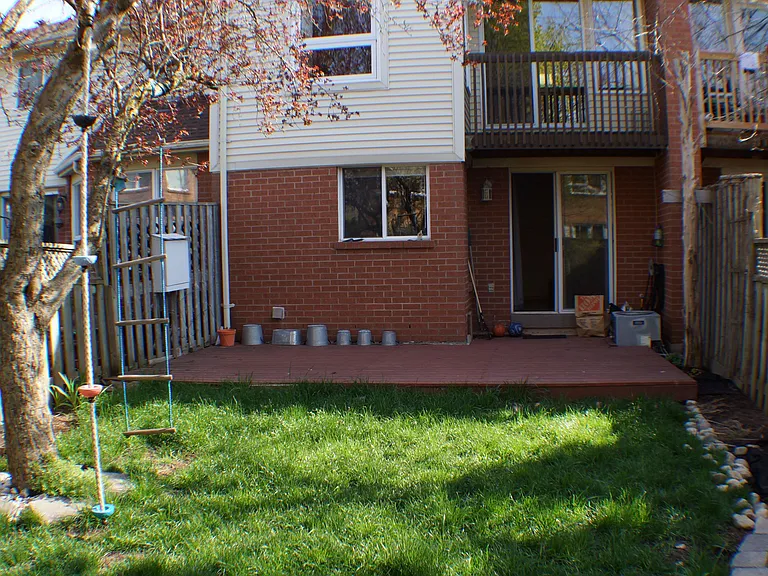 1140 Leewood Dr — Photo 27