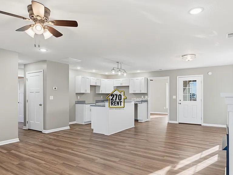 15 Paislynne Ct — Photo 9