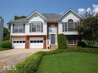 1841 Green Oak Cir, Lawrenceville, GA 30043