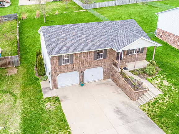 3rd image of 3920 Liverpool Dr
