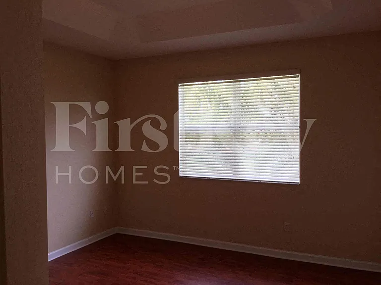 1485 NE 40th Rd — Photo 13