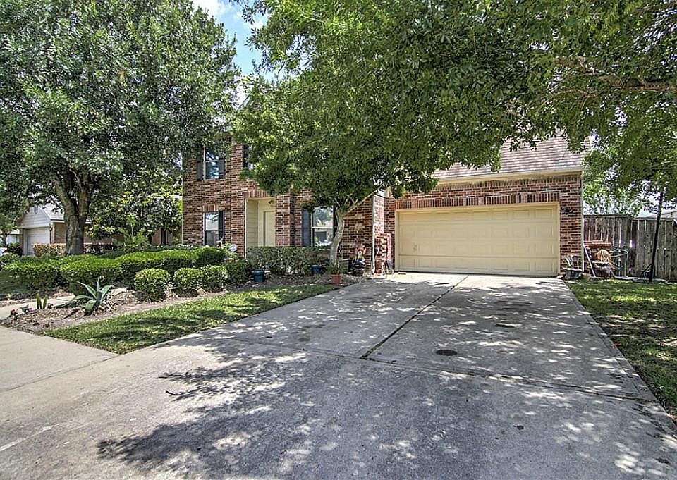 1st image of 7014 Greenwood Point Dr