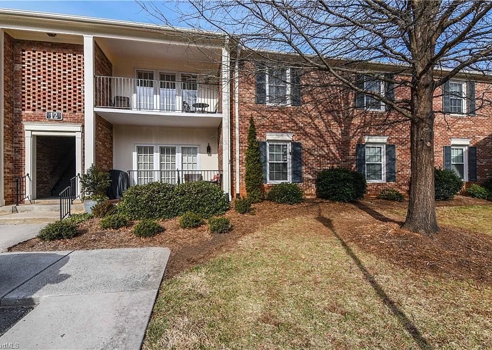 1st image of 12 Fountain Manor Dr Unit F