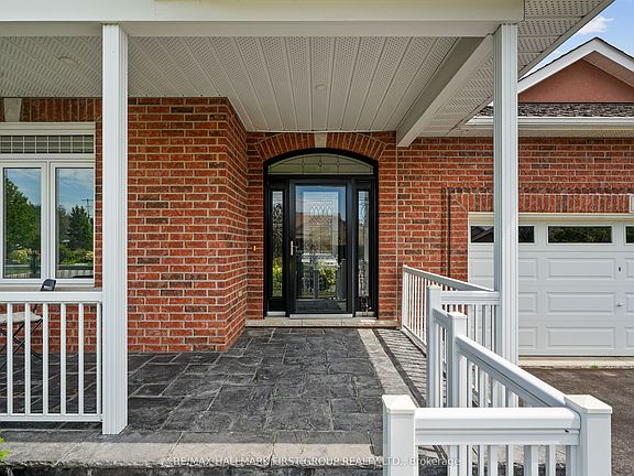 5th image of 49 Ward Dr