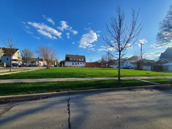 3885 North PORT WASHINGTON AVENUE #3897, Milwaukee, WI 53212