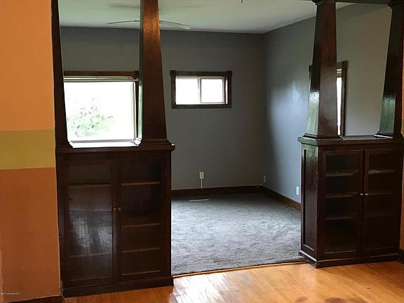 3rd image of 508 N Main St