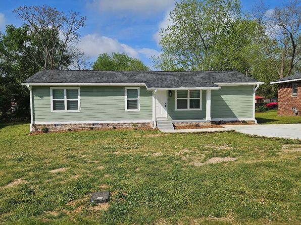 373 Oak Dr