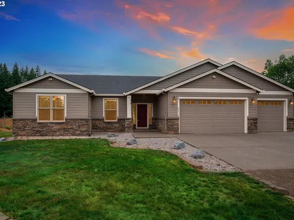 26478 S Sparky Ln, Estacada, OR 97023