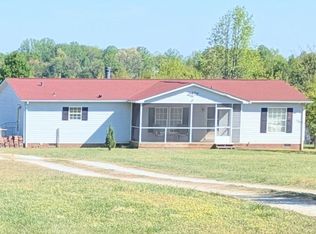 119 Overland Park Dr, Chesnee, SC 29323