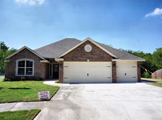 5305 Bent Creek Dr, Oklahoma City, OK 73135