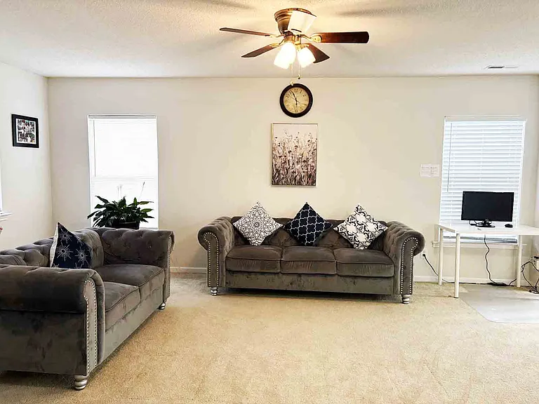 6305 Saltville Ct — Photo 26