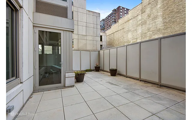 Rented by Douglas Elliman | media 8