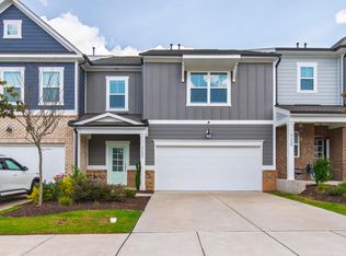 722 Toulouse Ct, Cary, NC 27519