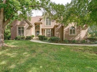 3301 S Dominion Dr, Independence, MO 64055