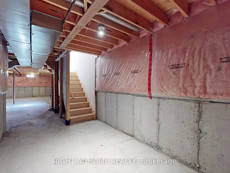 56 N Lake Rd #13 — Photo 40