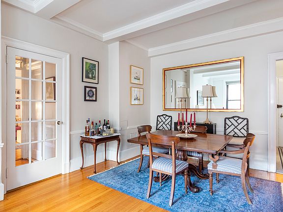 4th image of 212 E 48th St APT 3C