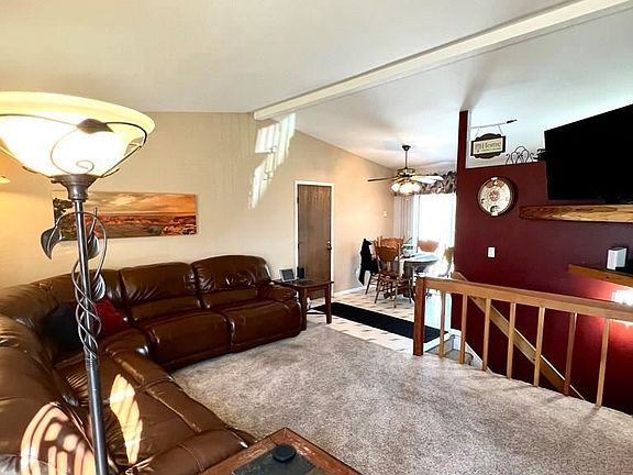 2nd image of 17125 E Nassau Pl