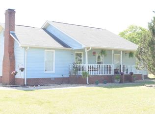 18 Woody Acres Dr, Salem, AL 36874