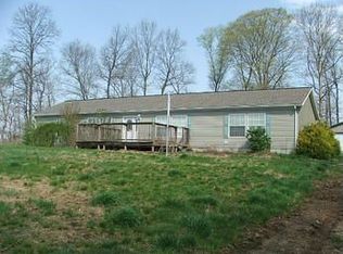 7919 E Division Rd, Winslow, IN 47598