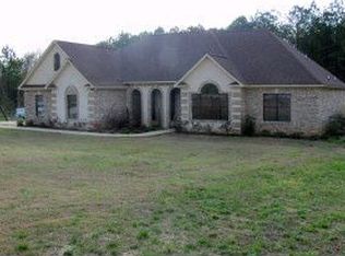 123 Pinetree Dr, Mooreville, MS 38857
