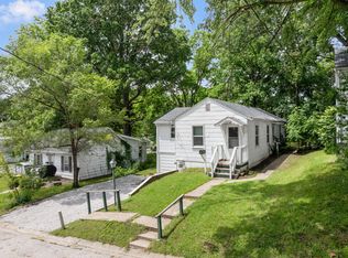 1117 Hickam St, Boonville, MO 65233